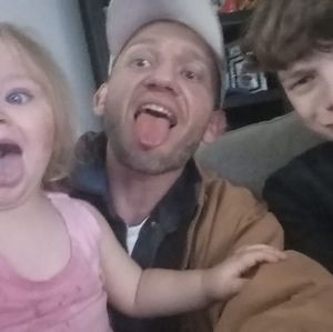 Meet your Posher, Travis